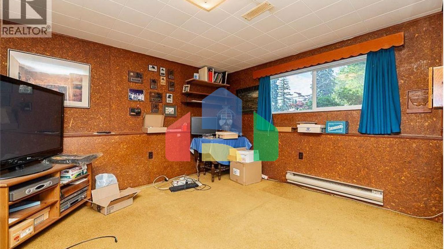 Residential - Single Family Home - Coquitlam, Canada - Canada