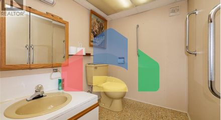 Residential - Single Family Home - Coquitlam, Canada - Canada