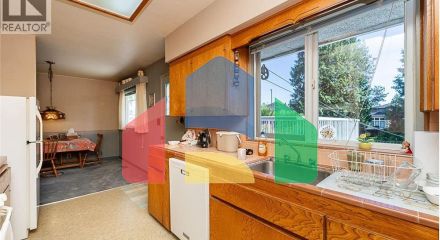 Residential - Single Family Home - Coquitlam, Canada - Canada