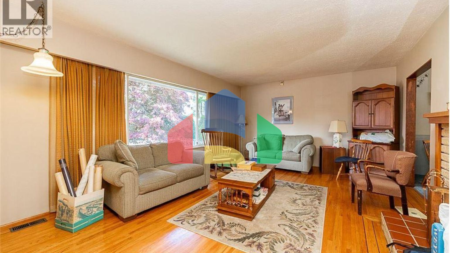 Residential - Single Family Home - Coquitlam, Canada - Canada