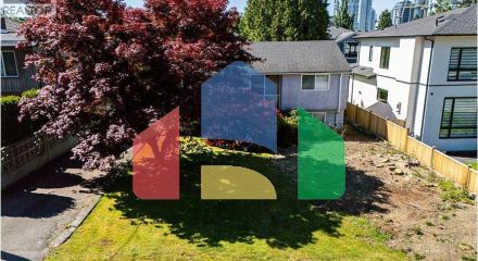 Residential - Single Family Home - Coquitlam, Canada - Canada