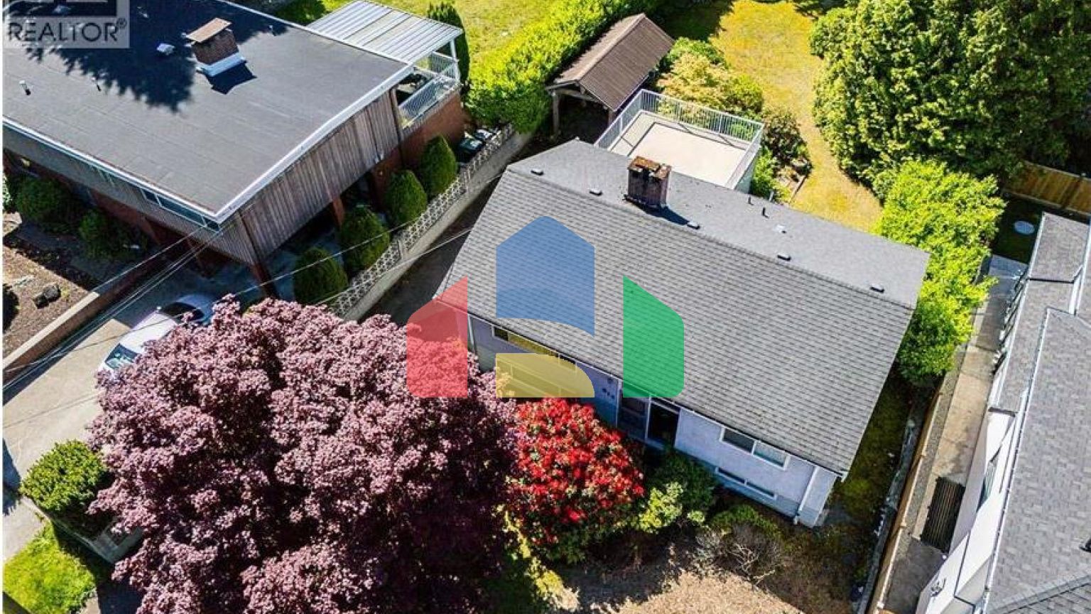 Residential - Single Family Home - Coquitlam, Canada - Canada