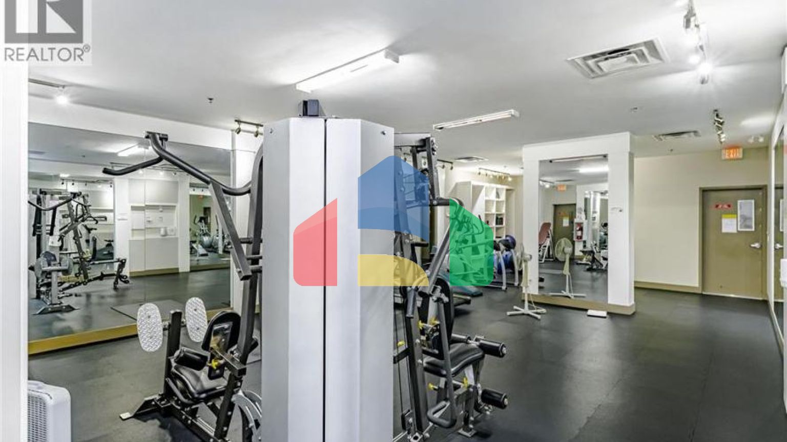 Residential - Single Family Home - Coquitlam, Canada - Canada