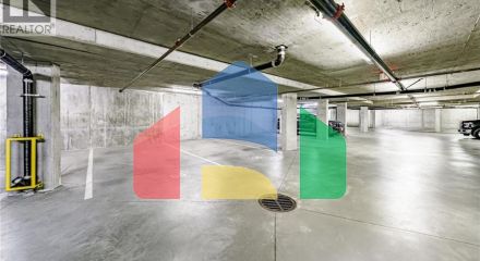 Residential - Single Family Home - Coquitlam, Canada - Canada