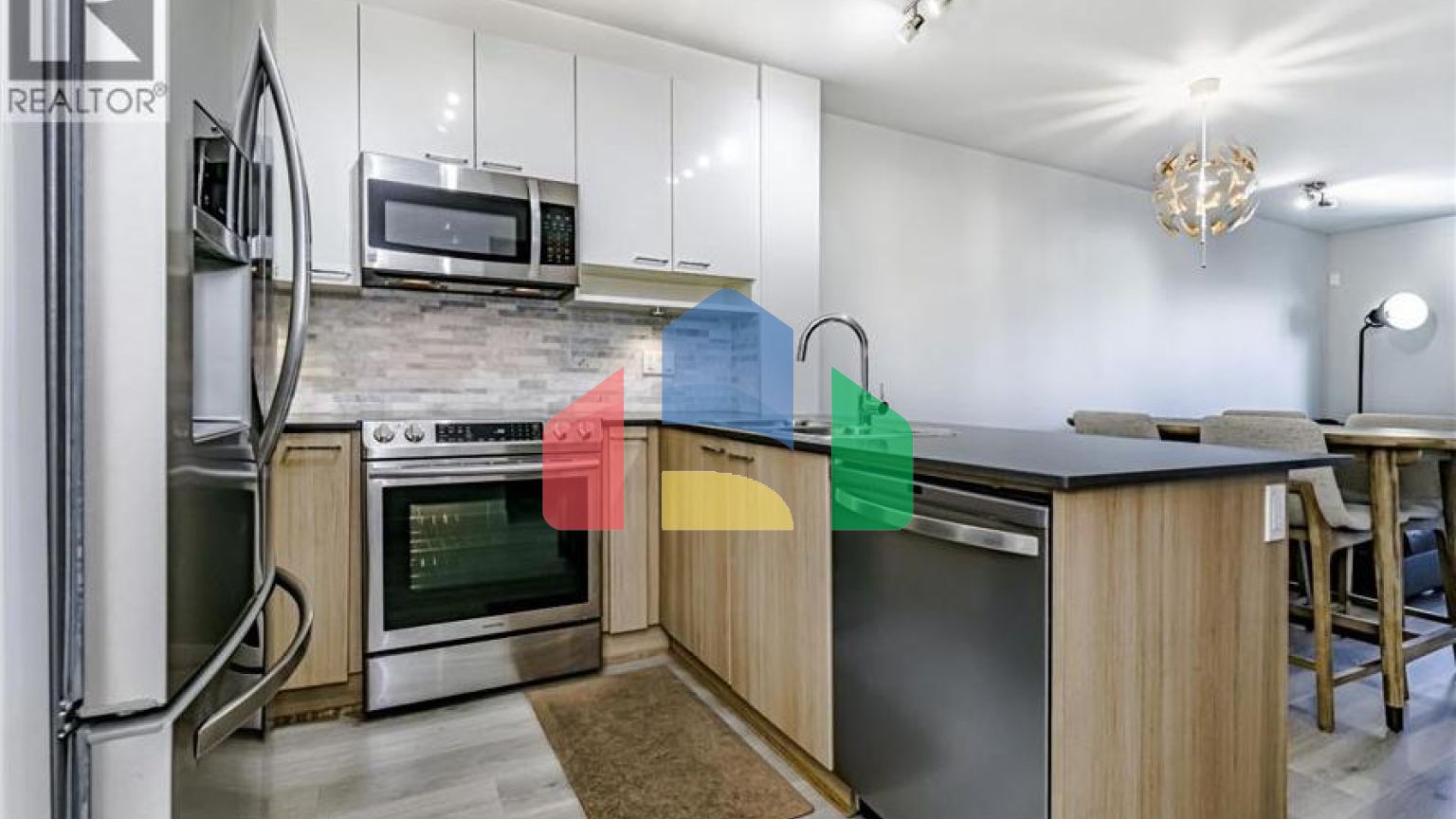 Residential - Single Family Home - Coquitlam, Canada - Canada