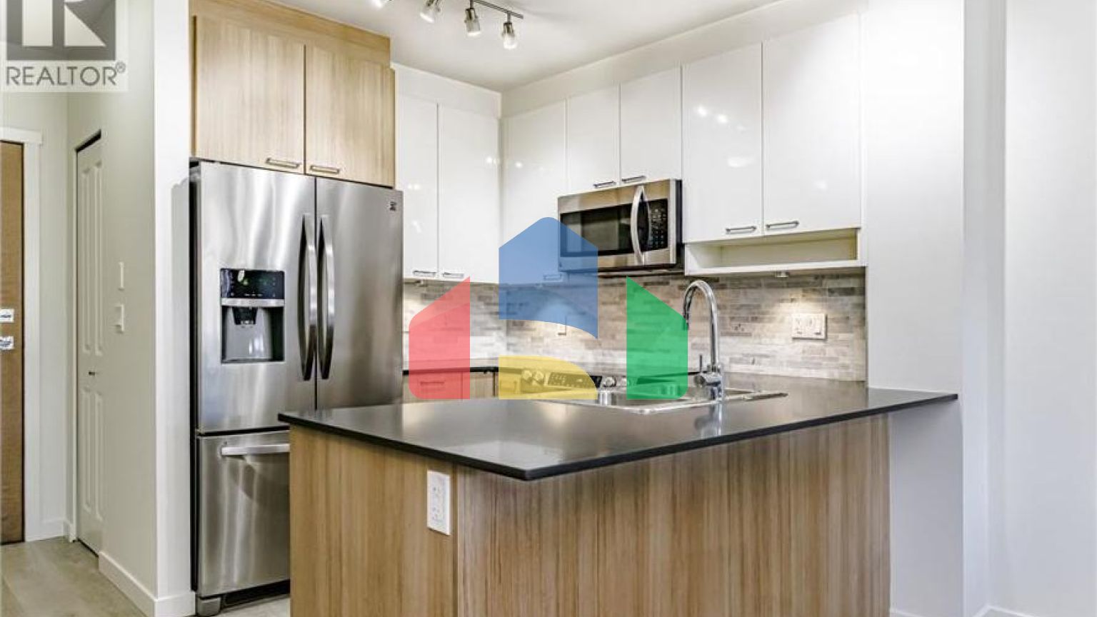 Residential - Single Family Home - Coquitlam, Canada - Canada