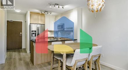 Residential - Single Family Home - Coquitlam, Canada - Canada