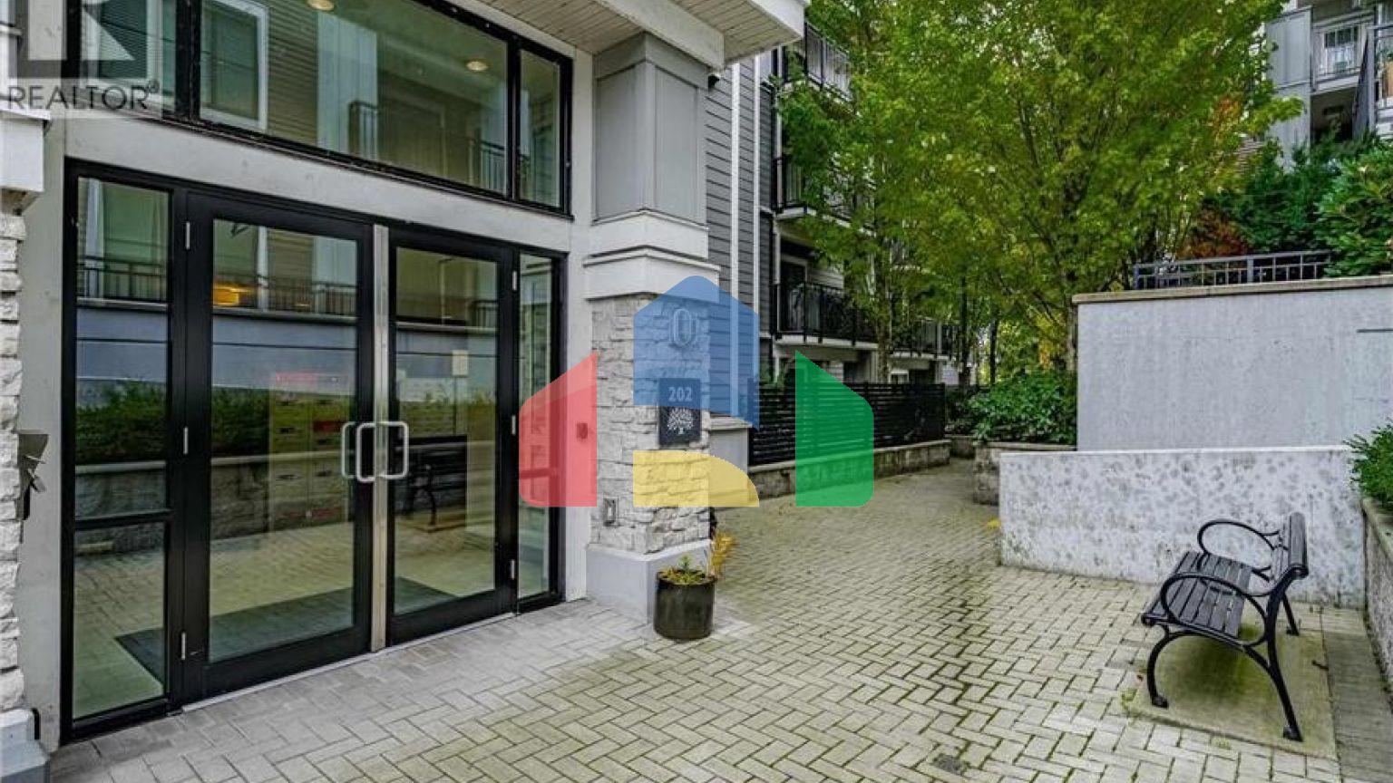 Residential - Single Family Home - Coquitlam, Canada - Canada