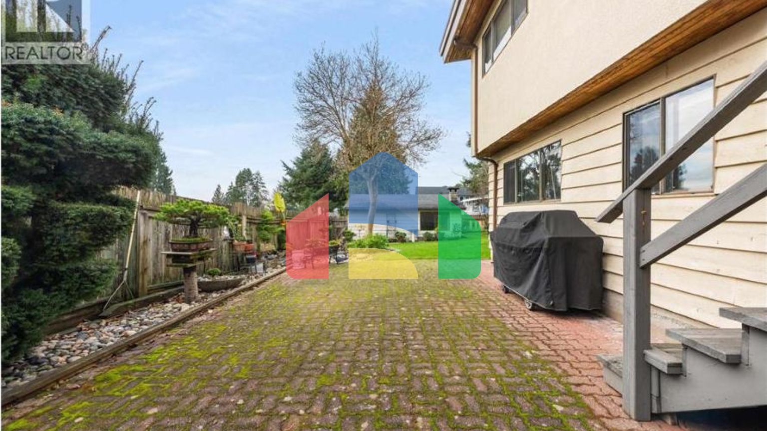 Residential - Single Family Home - Coquitlam, Canada - Canada