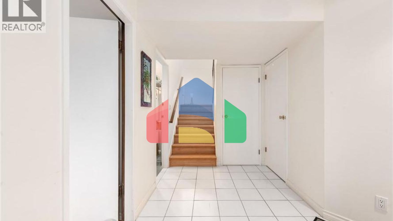 Residential - Single Family Home - Coquitlam, Canada - Canada