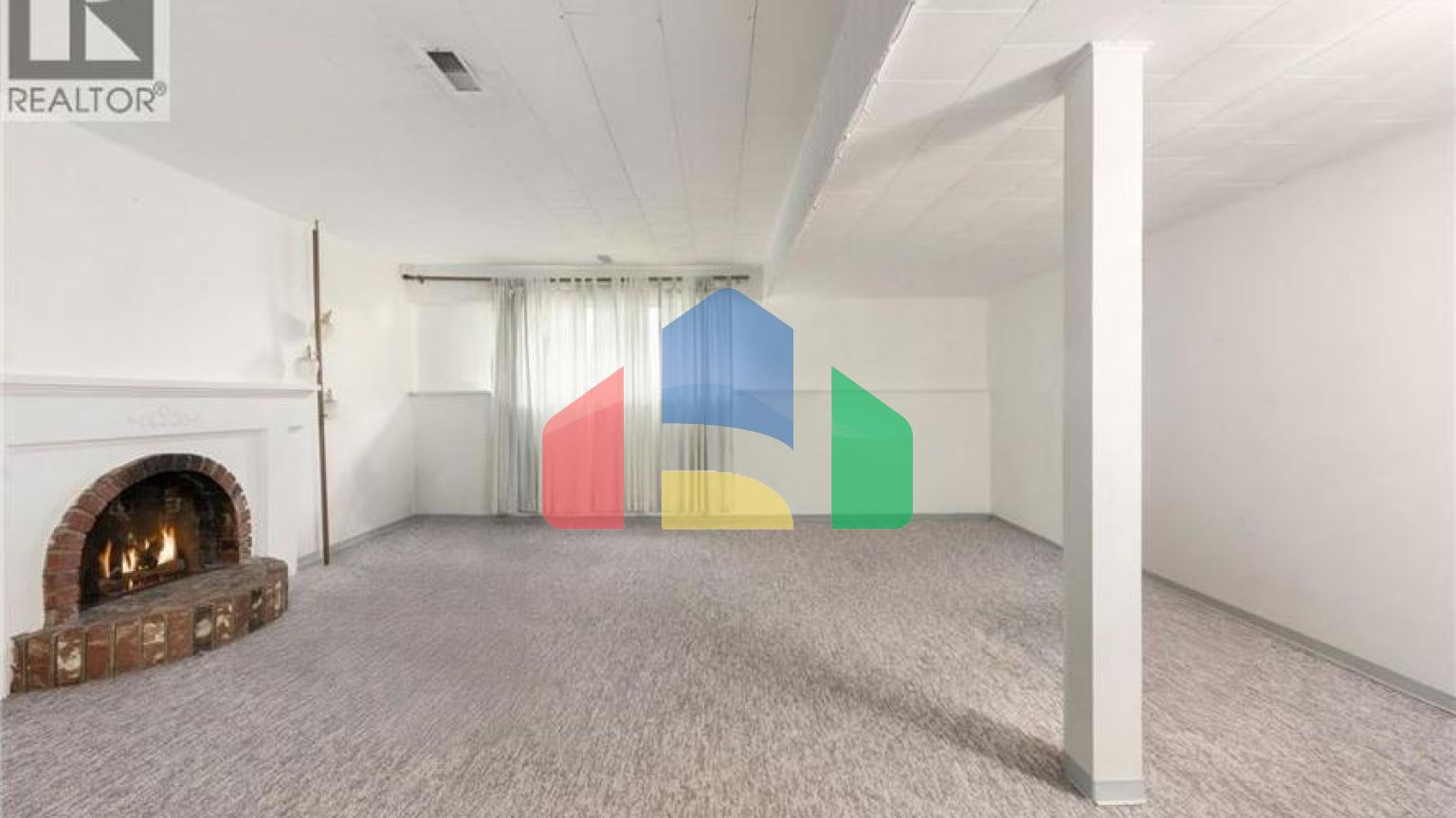 Residential - Single Family Home - Coquitlam, Canada - Canada