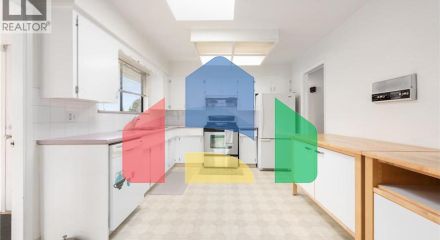 Residential - Single Family Home - Coquitlam, Canada - Canada