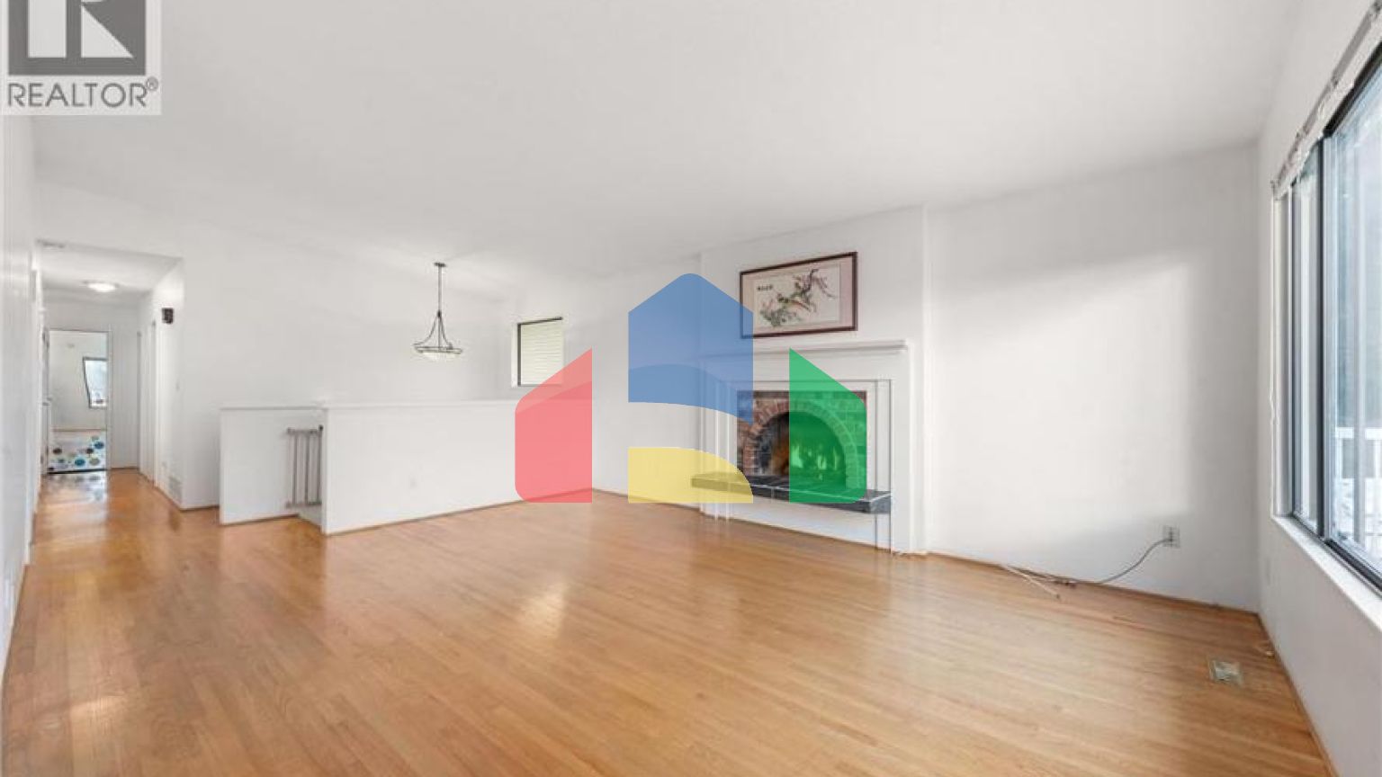 Residential - Single Family Home - Coquitlam, Canada - Canada