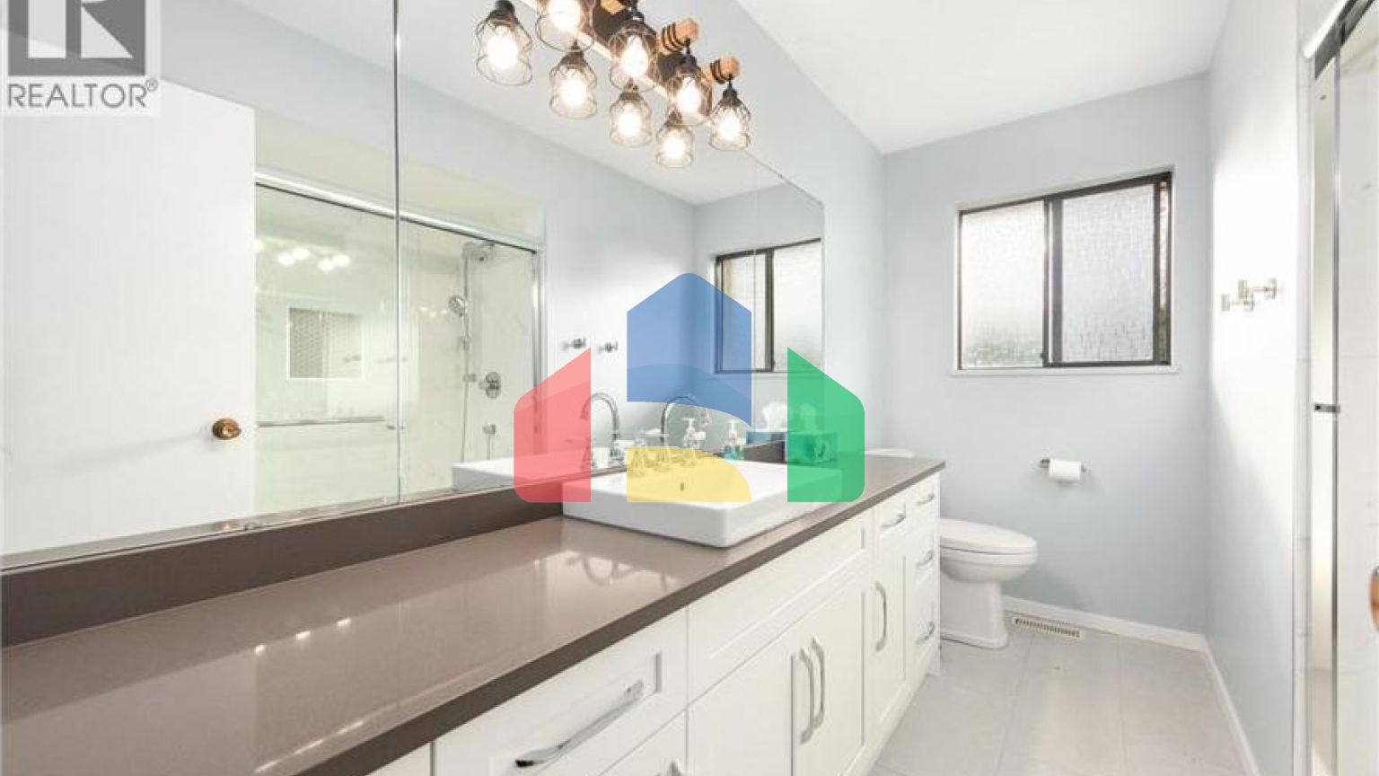 Residential - Single Family Home - Coquitlam, Canada - Canada