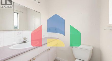 Residential - Single Family Home - Coquitlam, Canada - Canada