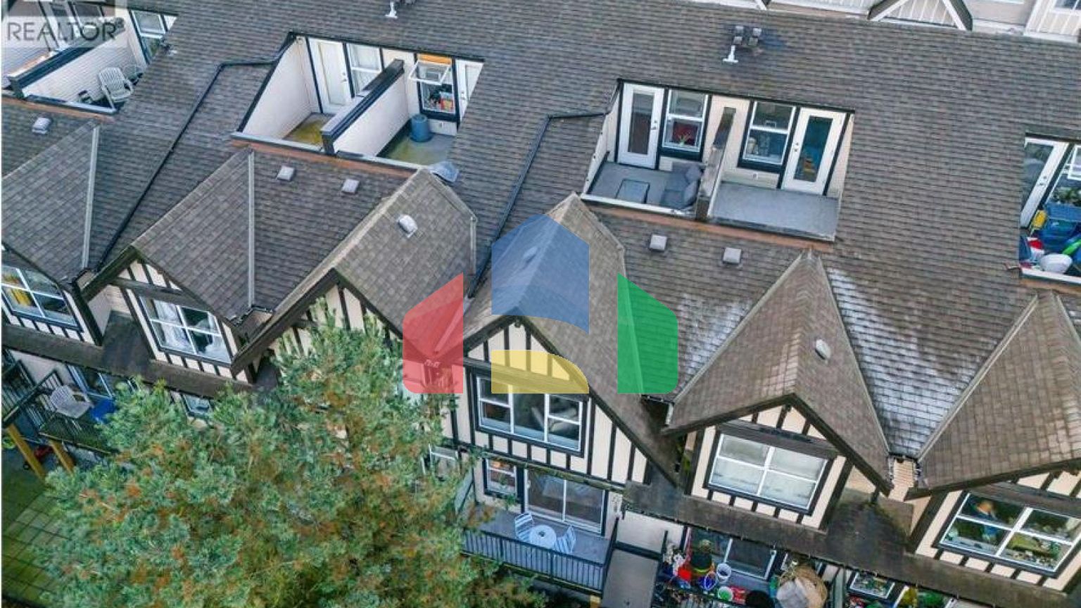 Residential - Townhouse - Coquitlam, Canada - Canada