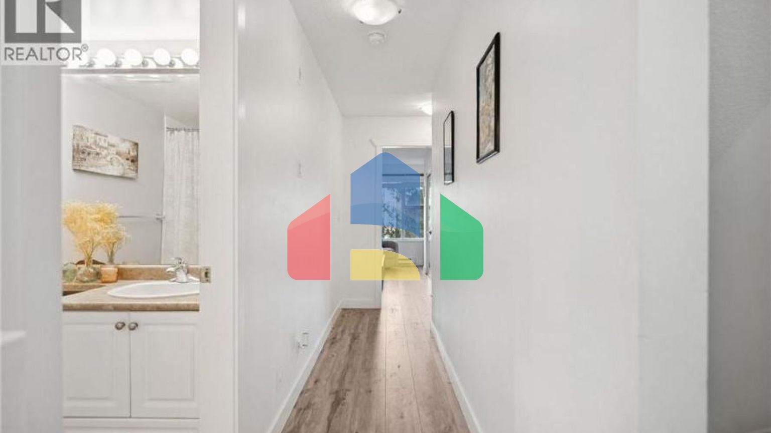 Residential - Townhouse - Coquitlam, Canada - Canada