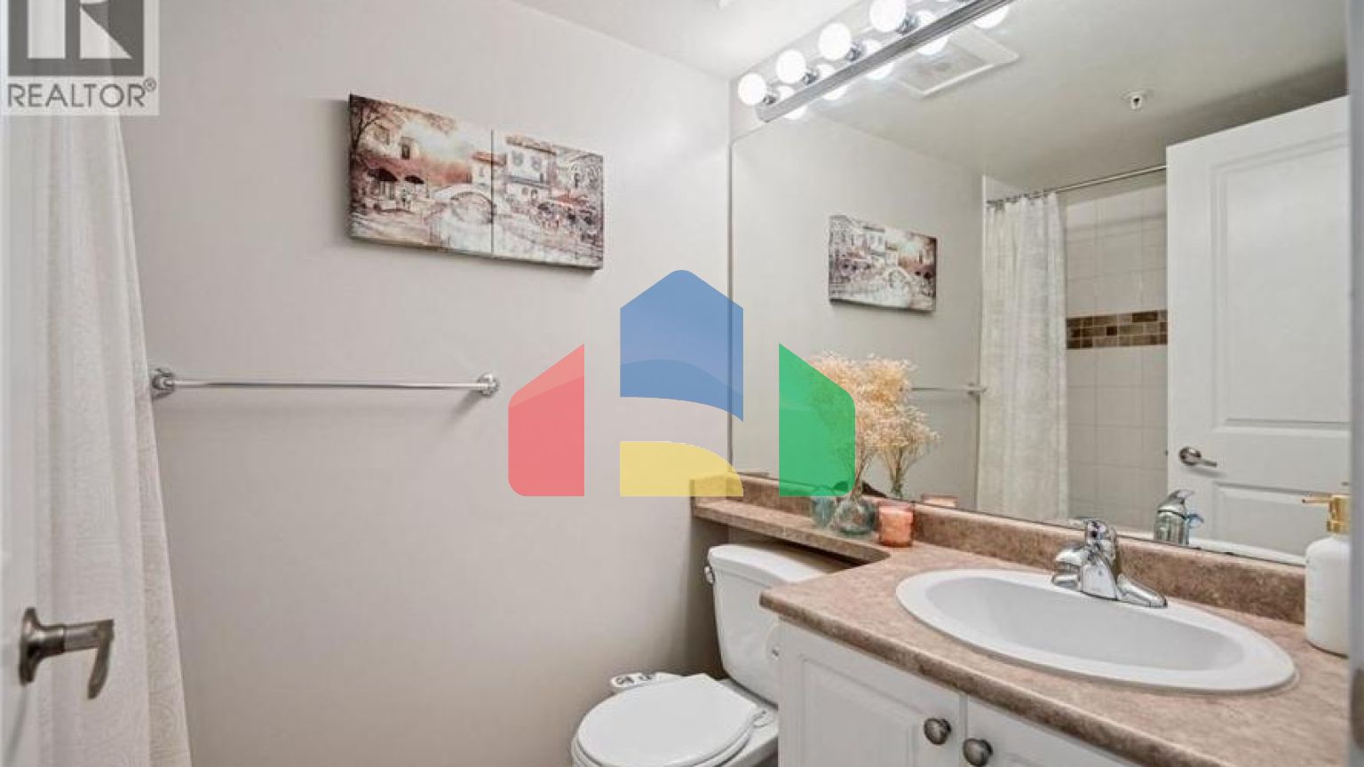 Residential - Townhouse - Coquitlam, Canada - Canada