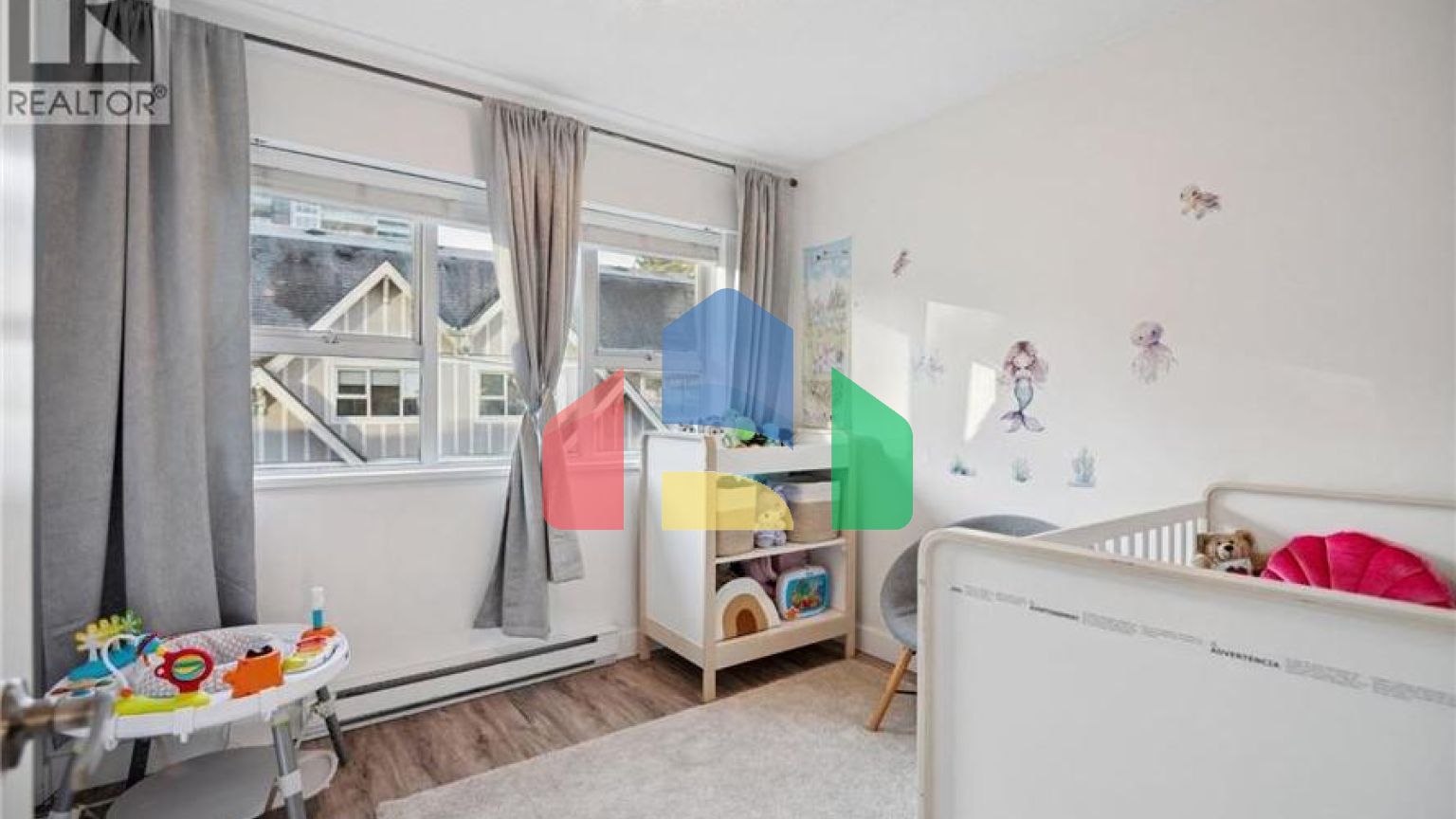 Residential - Townhouse - Coquitlam, Canada - Canada