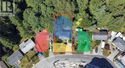 Residential - Single Family Home - Coquitlam, Canada - Canada