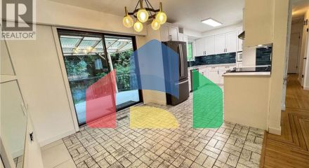 Residential - Single Family Home - Coquitlam, Canada - Canada