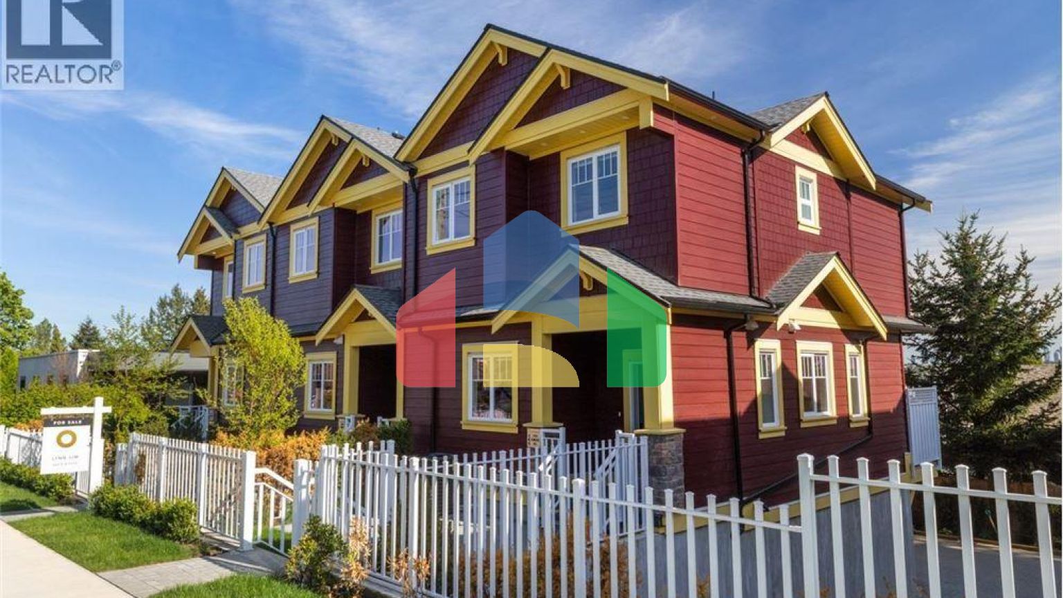 Residential - Townhouse - Coquitlam, Canada - Canada