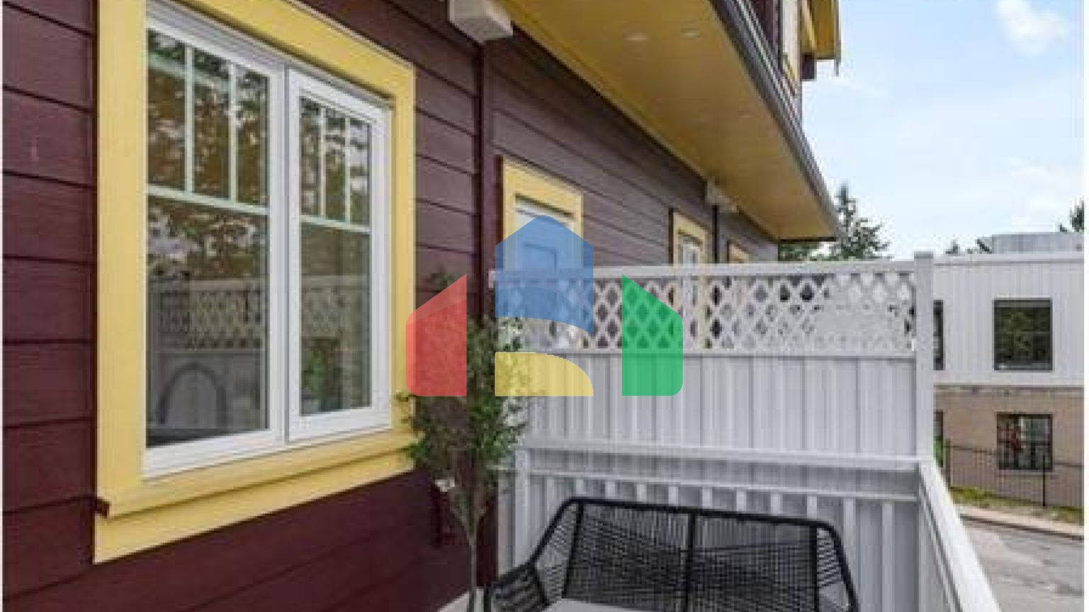 Residential - Townhouse - Coquitlam, Canada - Canada