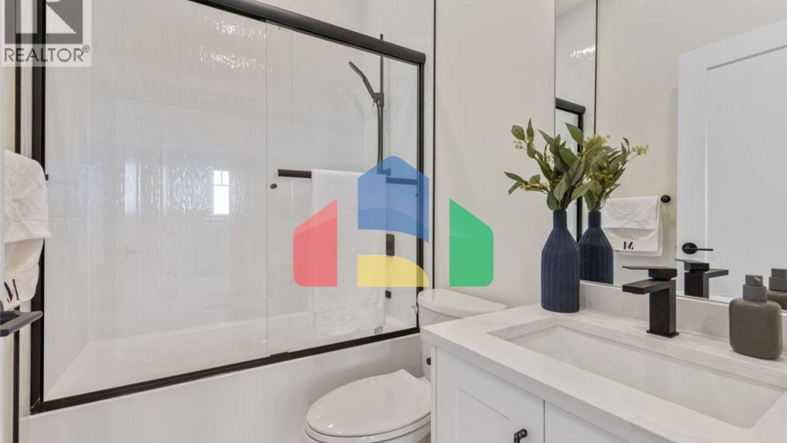 Residential - Townhouse - Coquitlam, Canada - Canada