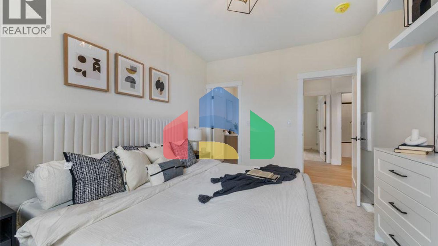 Residential - Townhouse - Coquitlam, Canada - Canada