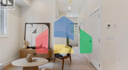 Residential - Townhouse - Coquitlam, Canada - Canada