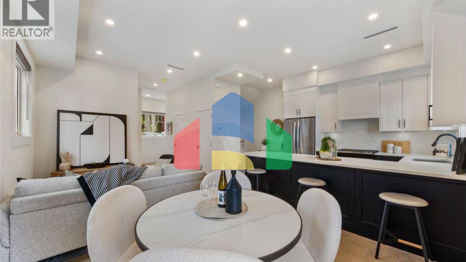 Residential - Townhouse - Coquitlam, Canada - Canada