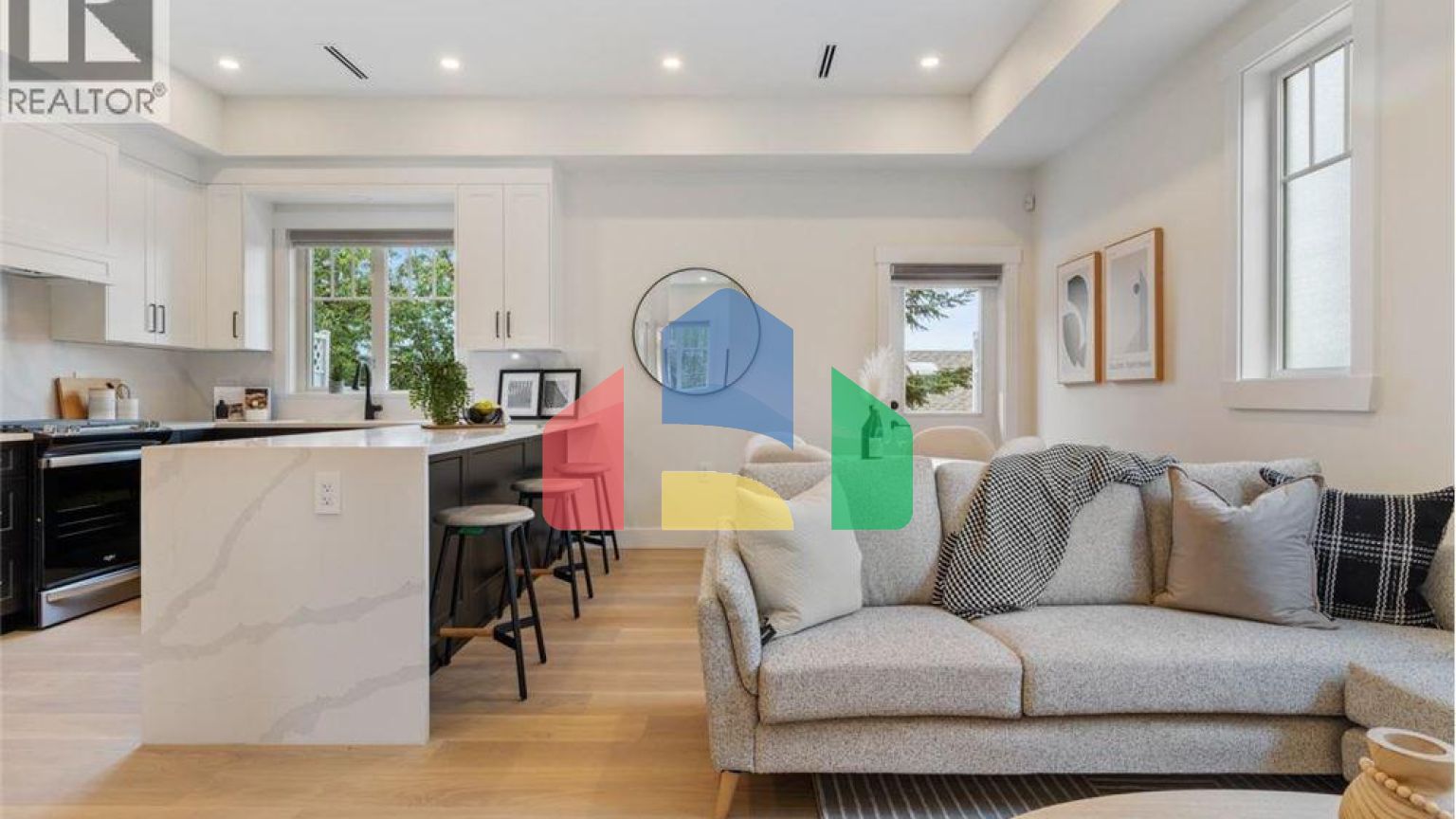 Residential - Townhouse - Coquitlam, Canada - Canada