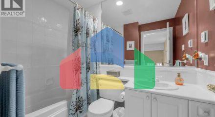 Residential - Single Family Home - Coquitlam, Canada - Canada