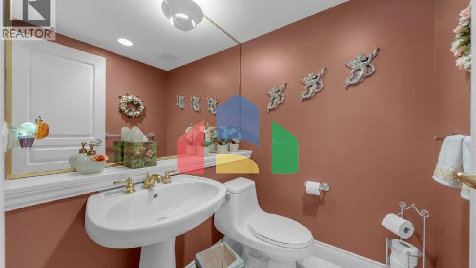 Residential - Single Family Home - Coquitlam, Canada - Canada