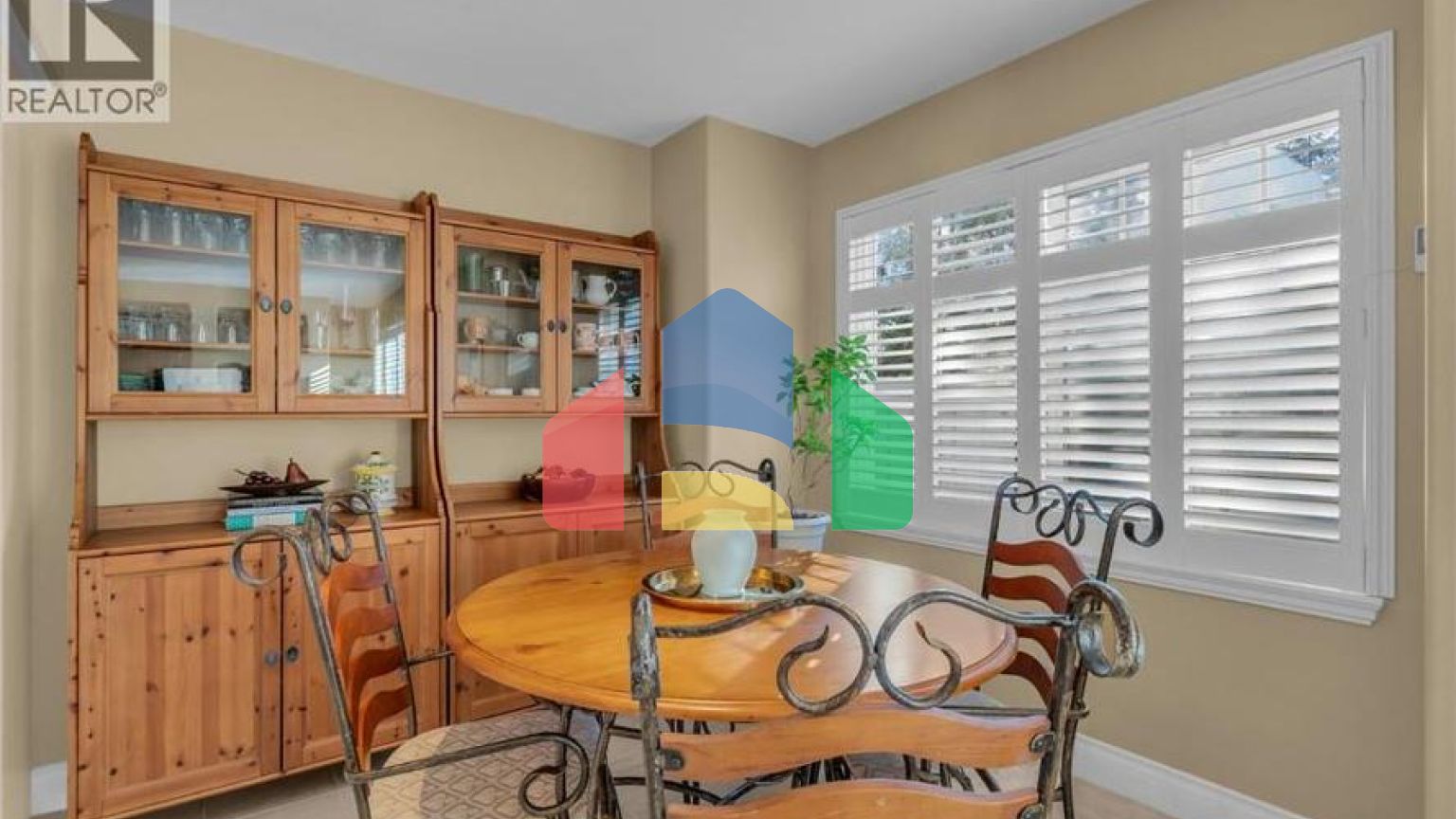 Residential - Single Family Home - Coquitlam, Canada - Canada