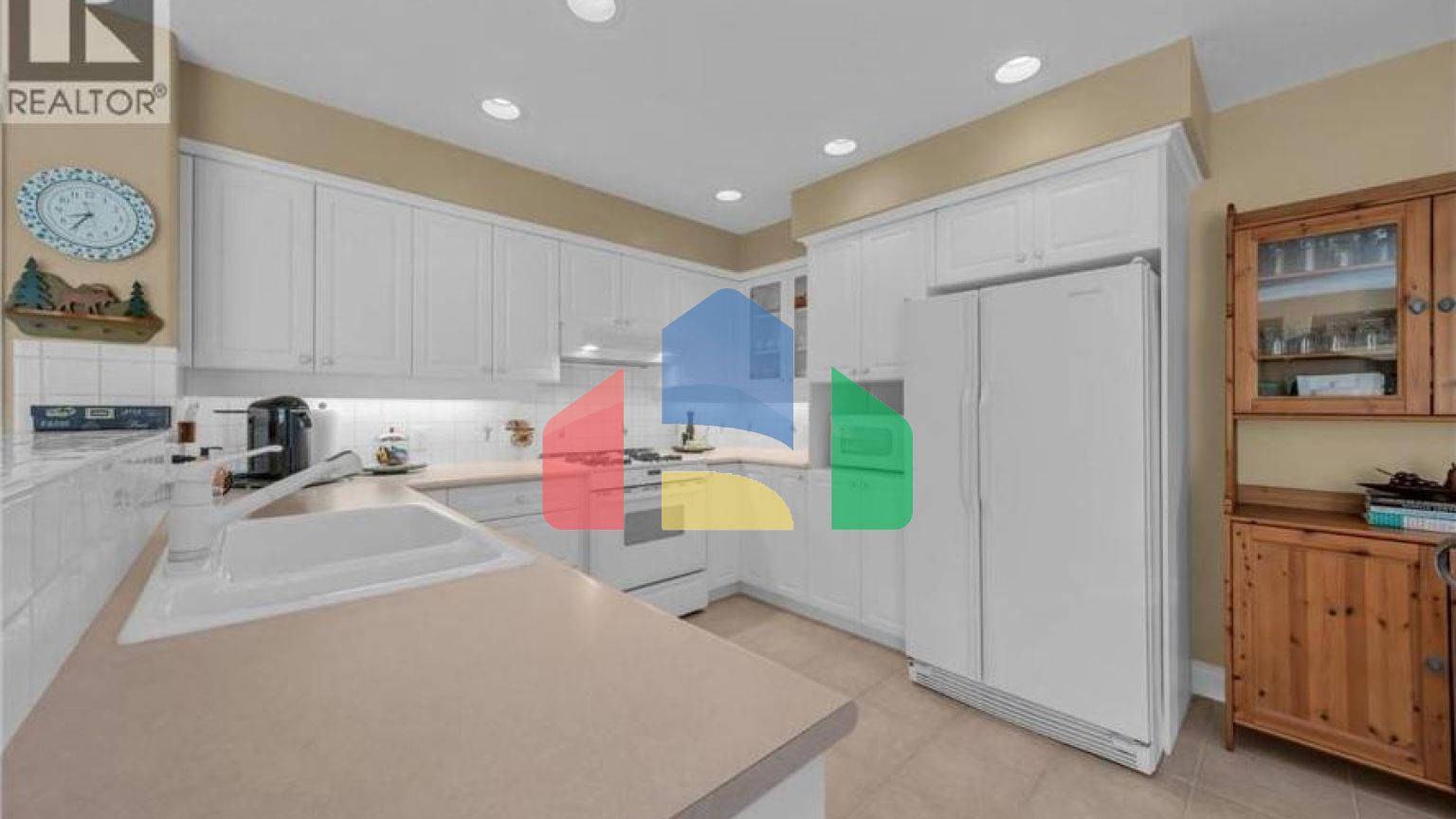 Residential - Single Family Home - Coquitlam, Canada - Canada