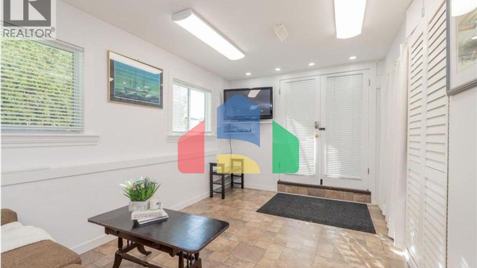 Residential - Single Family Home - Coquitlam, Canada - Canada