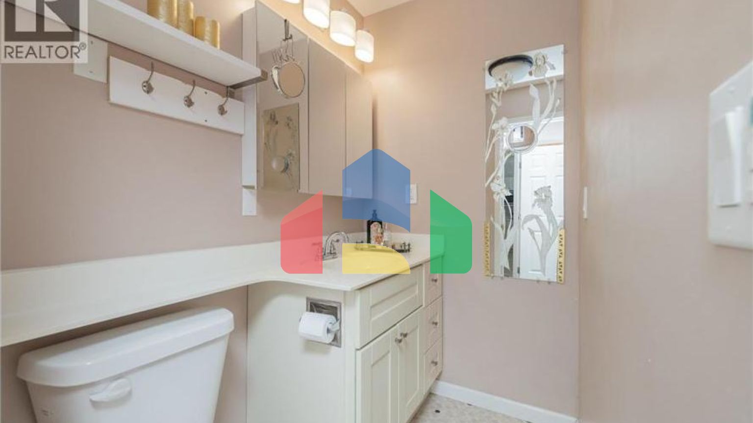 Residential - Single Family Home - Coquitlam, Canada - Canada