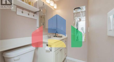 Residential - Single Family Home - Coquitlam, Canada - Canada