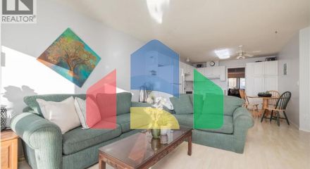 Residential - Single Family Home - Coquitlam, Canada - Canada