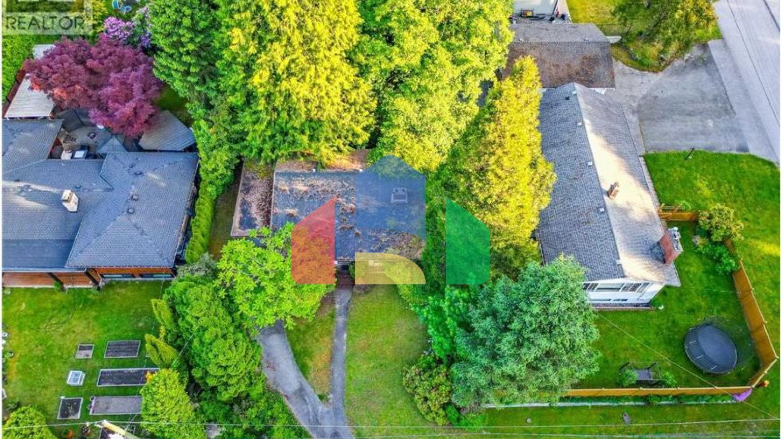 Residential - Single Family Home - Coquitlam, Canada - Canada