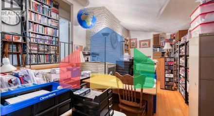 Residential - Single Family Home - Coquitlam, Canada - Canada