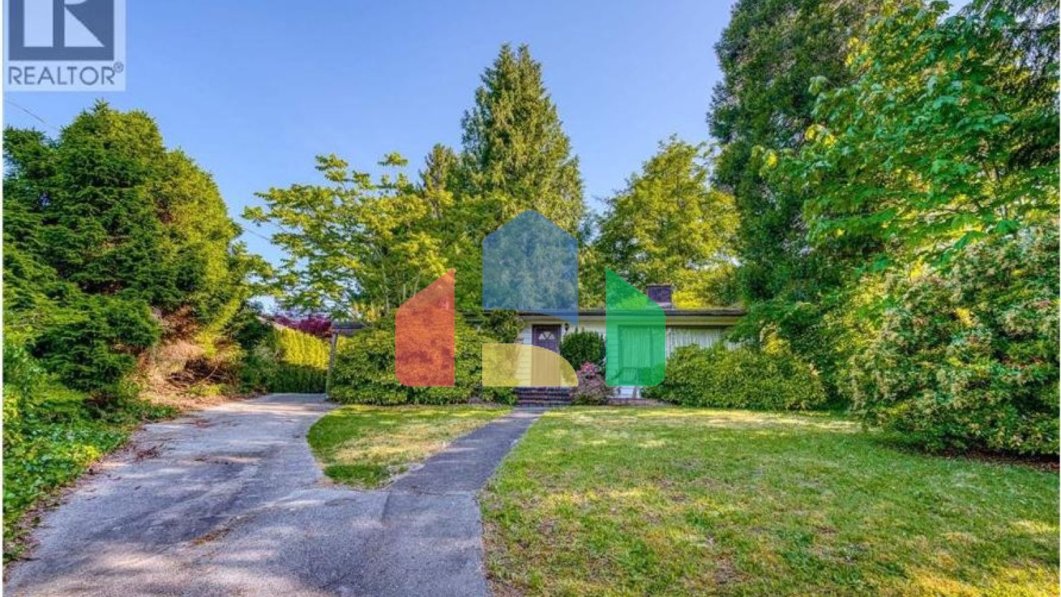 Residential - Single Family Home - Coquitlam, Canada - Canada