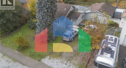 Residential - Single Family Home - Coquitlam, Canada - Canada