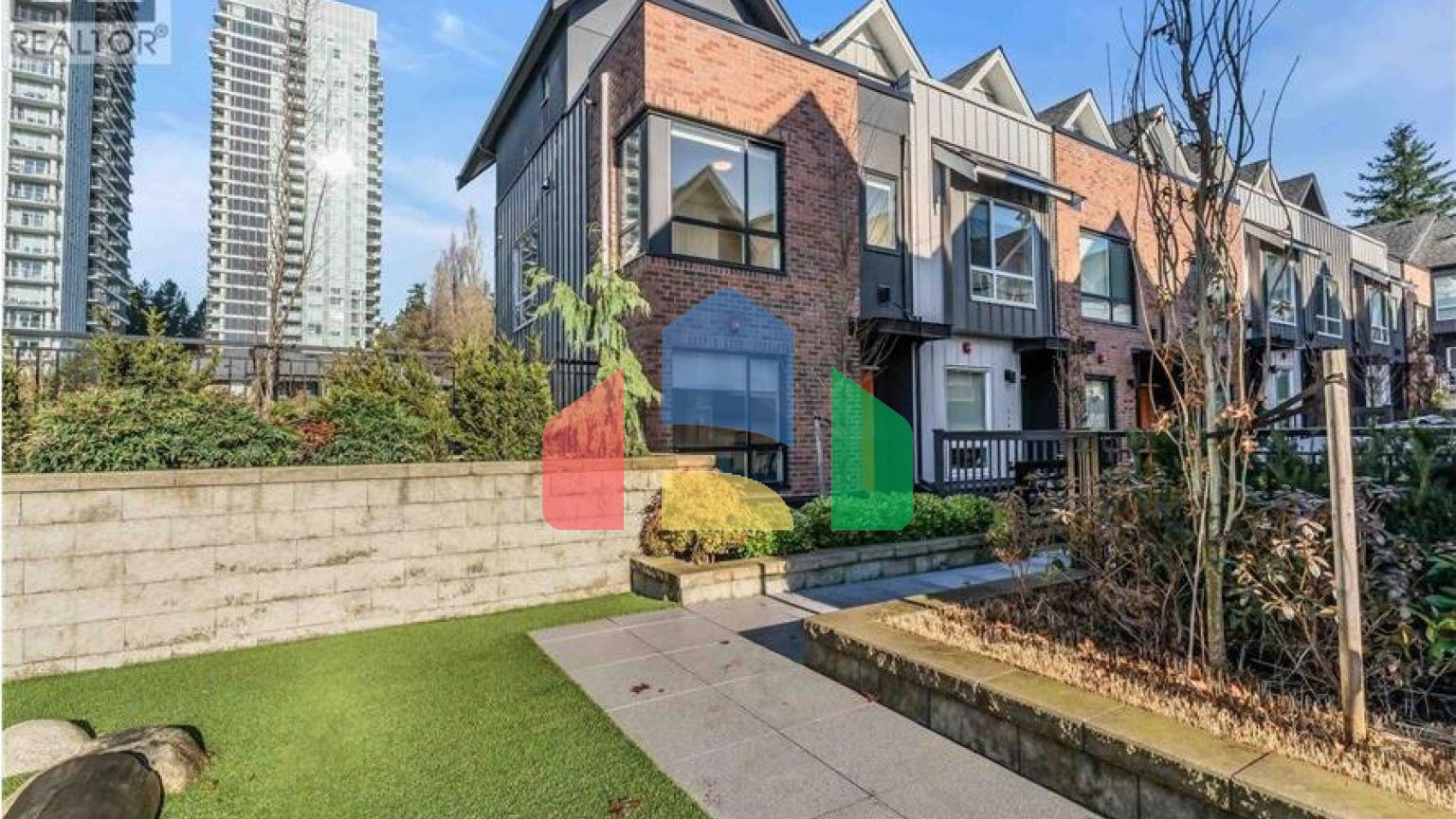 Residential - Townhouse - Coquitlam, Canada - Canada