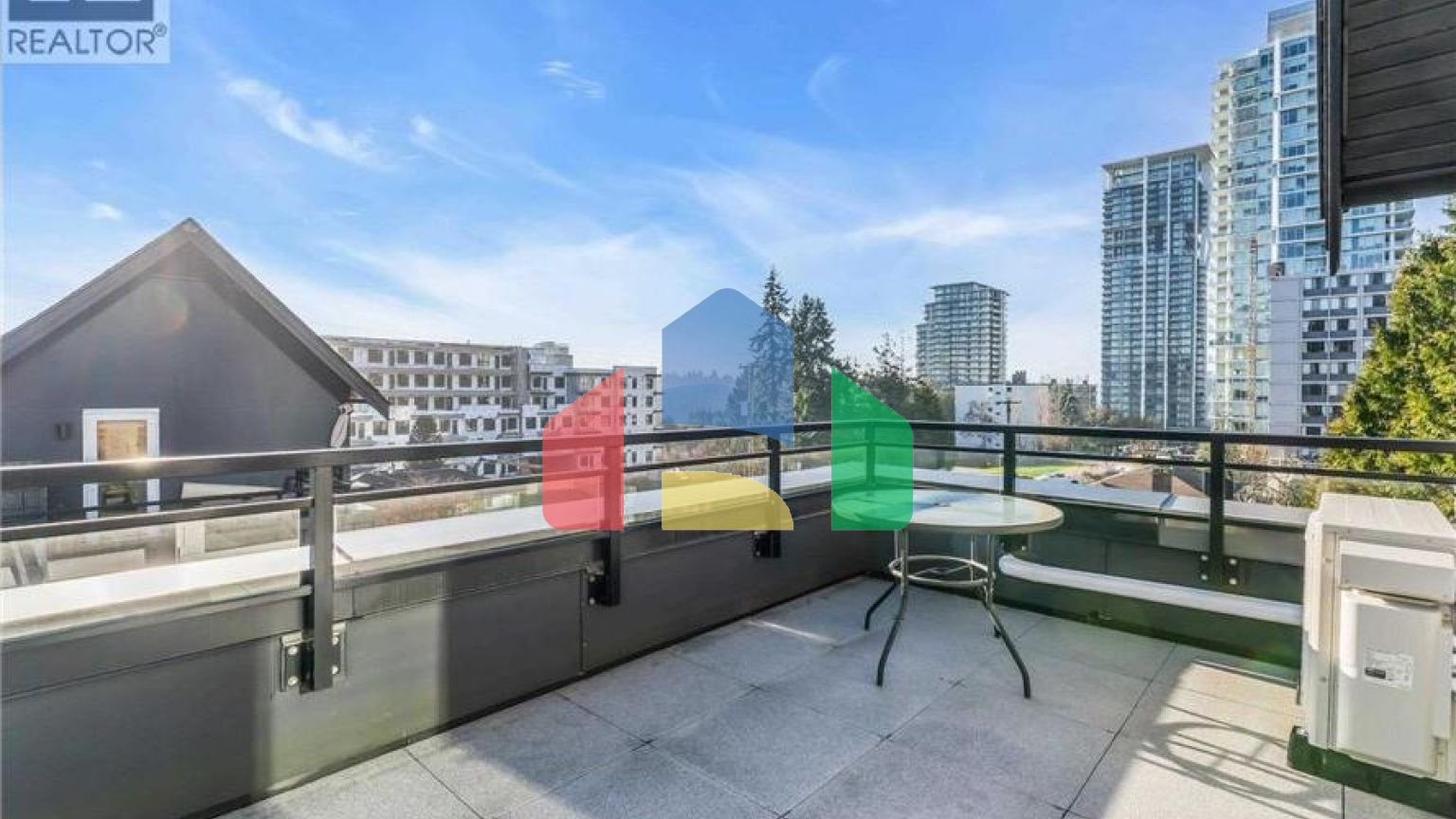 Residential - Townhouse - Coquitlam, Canada - Canada