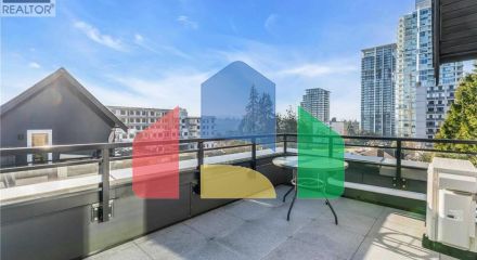 Residential - Townhouse - Coquitlam, Canada - Canada