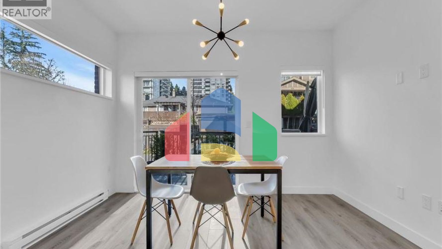 Residential - Townhouse - Coquitlam, Canada - Canada