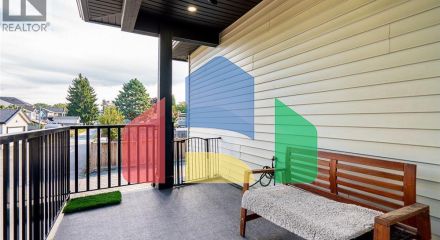 Residential - Single Family Home - Coquitlam, Canada - Canada