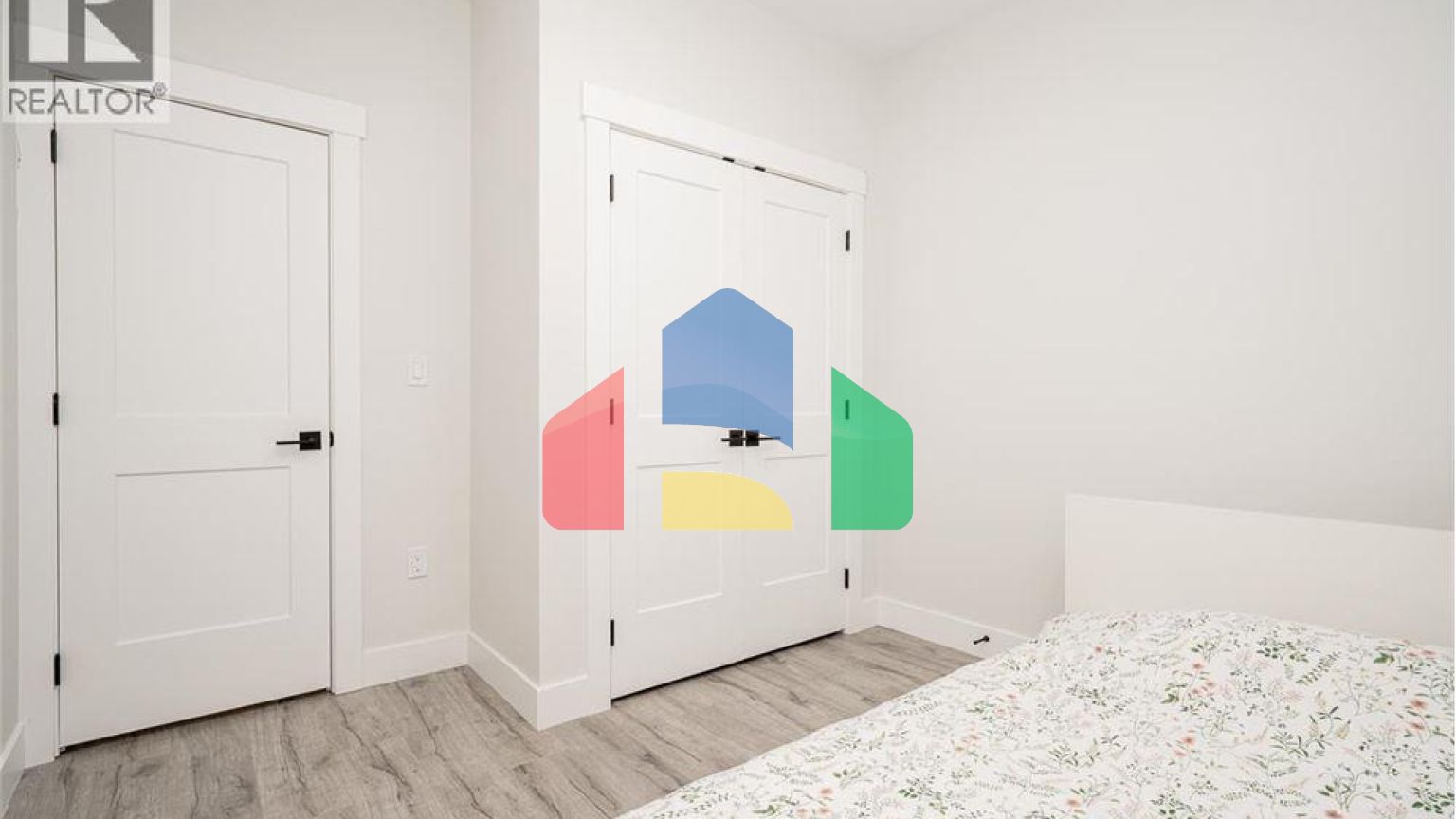 Residential - Single Family Home - Coquitlam, Canada - Canada